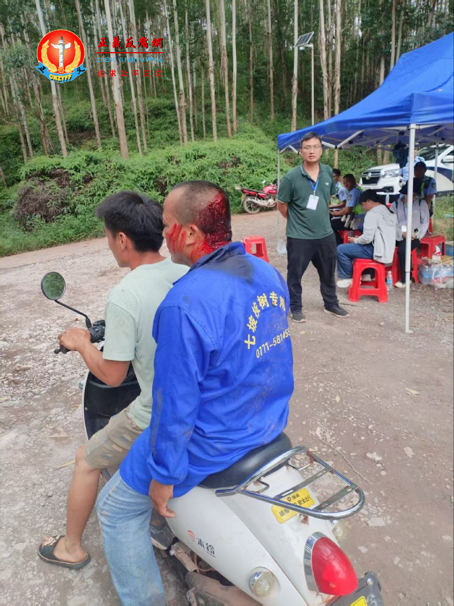 广西南宁市邕宁区百济镇华达村受伤村民。..gif 广西南宁市邕宁区百济镇华达村受伤村民。..gif